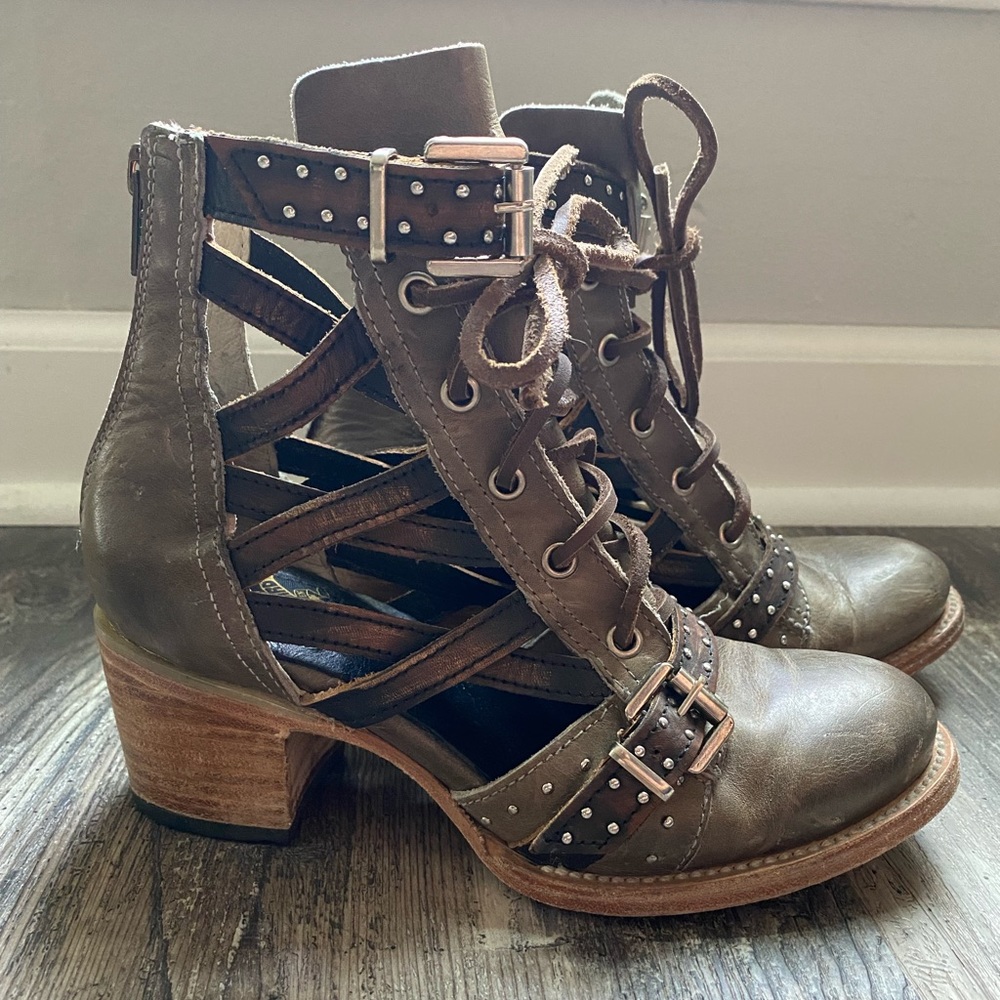 Freebird Cheyenne Stone size 7